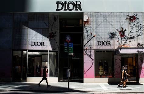 dior boutique israel|dior official online store.